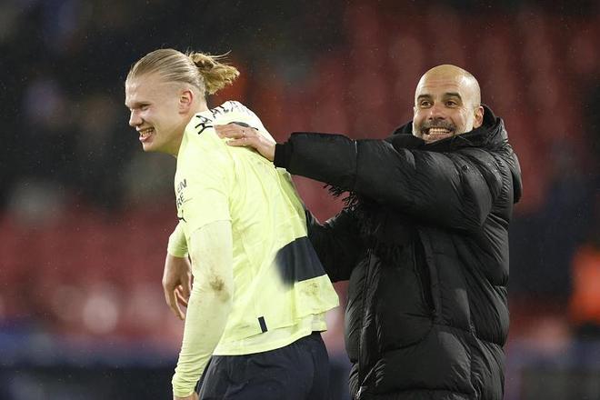 88天复出遭重创！排名跌至24，郑钦文肘伤藏隐患，奥运卫冕梦要碎