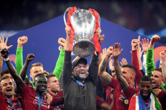 犹他爵士逆转击败篮网，豪取两连胜，马尔卡宁和乔治表现突出，篮网失误和外线投射不佳。