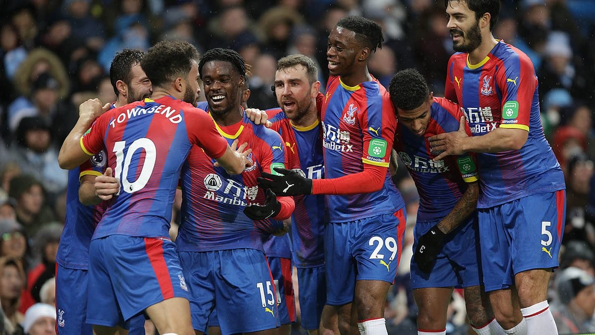 一场5-3逆转，让巴萨甩开2大争冠对手！创造历史：加冕西甲第3队