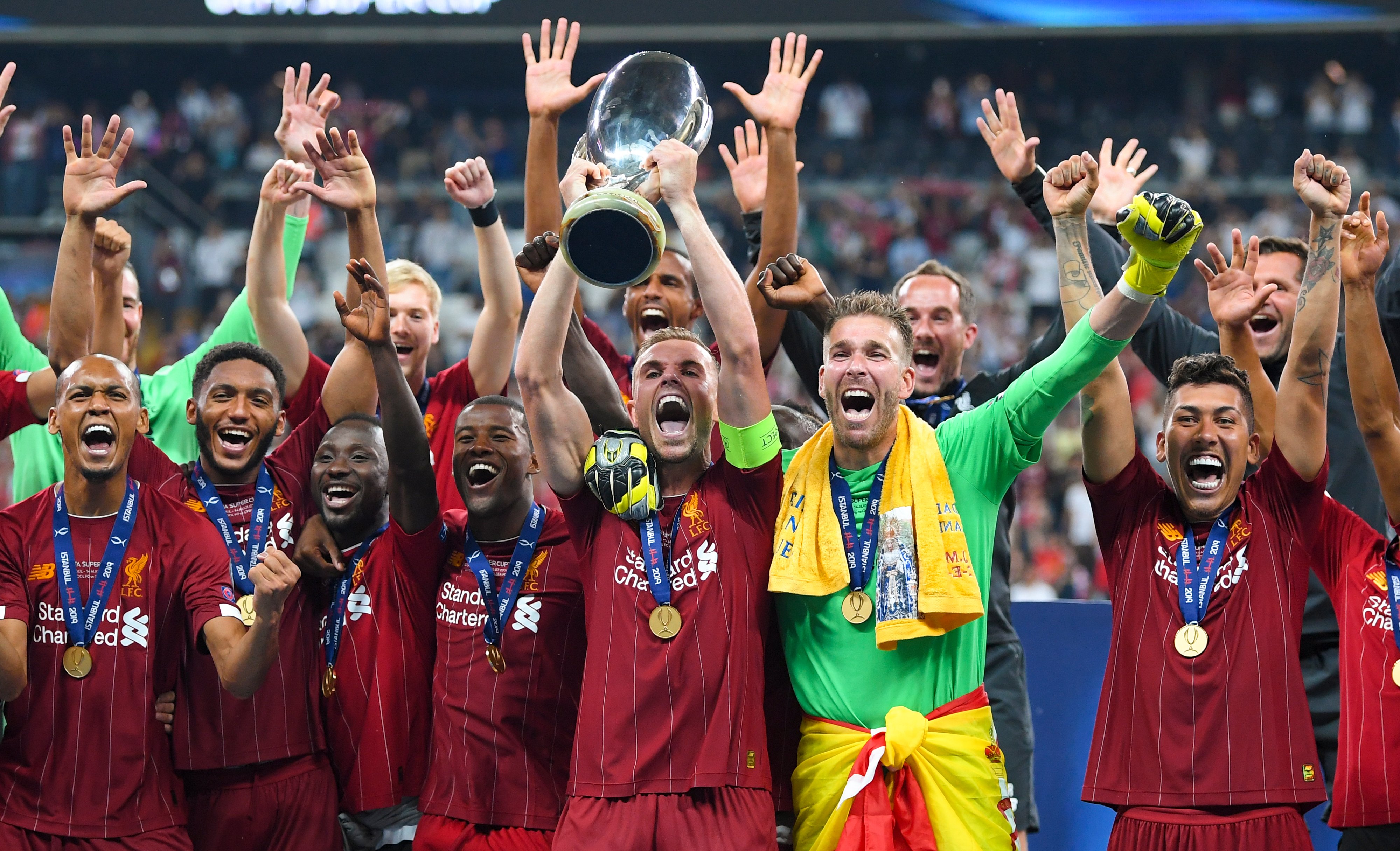 AC米兰客场0-2负都灵，阿莱格里因红牌停赛，替补普利西奇助球队扳平比分。